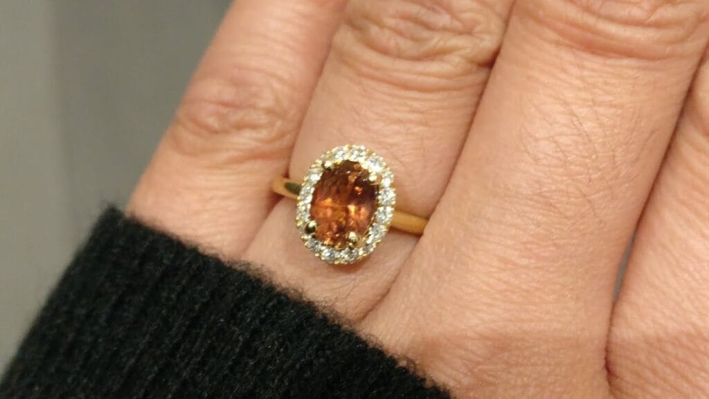 10 Empowering Engagement Gifts: Must-Have Products to Complement Your Perfect Ring!