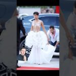 5 Unforgettable Moments from Beetlejuice at Venice Film Festival: A Stunning #RedCarpet Fashion Experience!