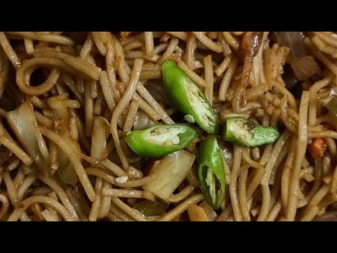 5 Sizzling Secrets to Mastering Street Style Spicy Chowmein!