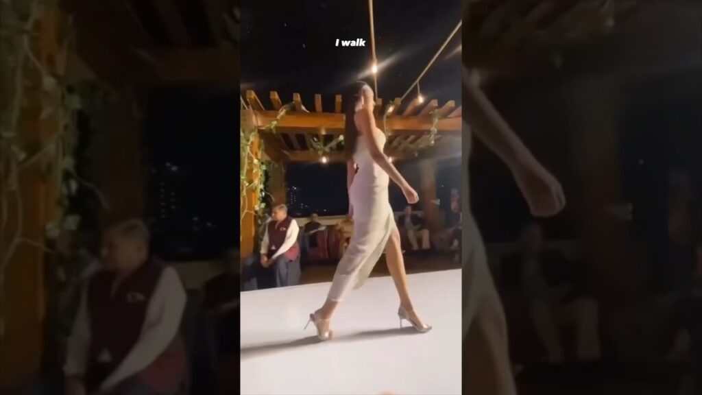 5 Steps to Walk Like a Model: Unleash Your Inner Confidence! 👠 #Motivation #Fashion #Viral