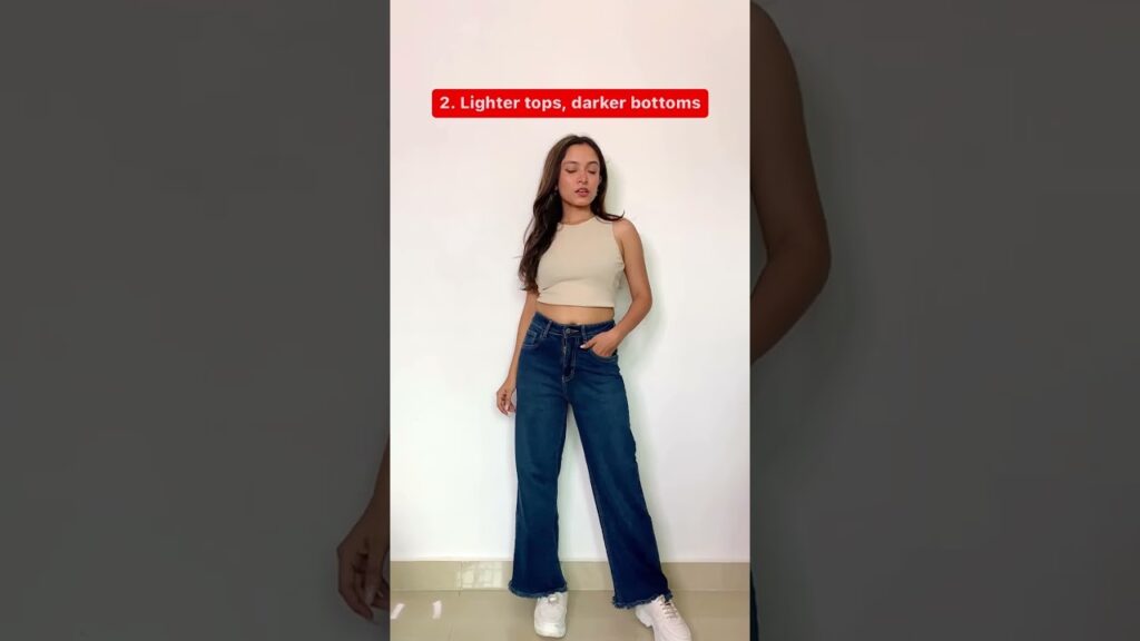 7 Essential Fashion Hacks to Flatter a Small Bust: Unlock Your Style Potential! #FashionHacks #StyleHacks #StyleGuide #FashionGuide #FYP #Shorts #ForYou